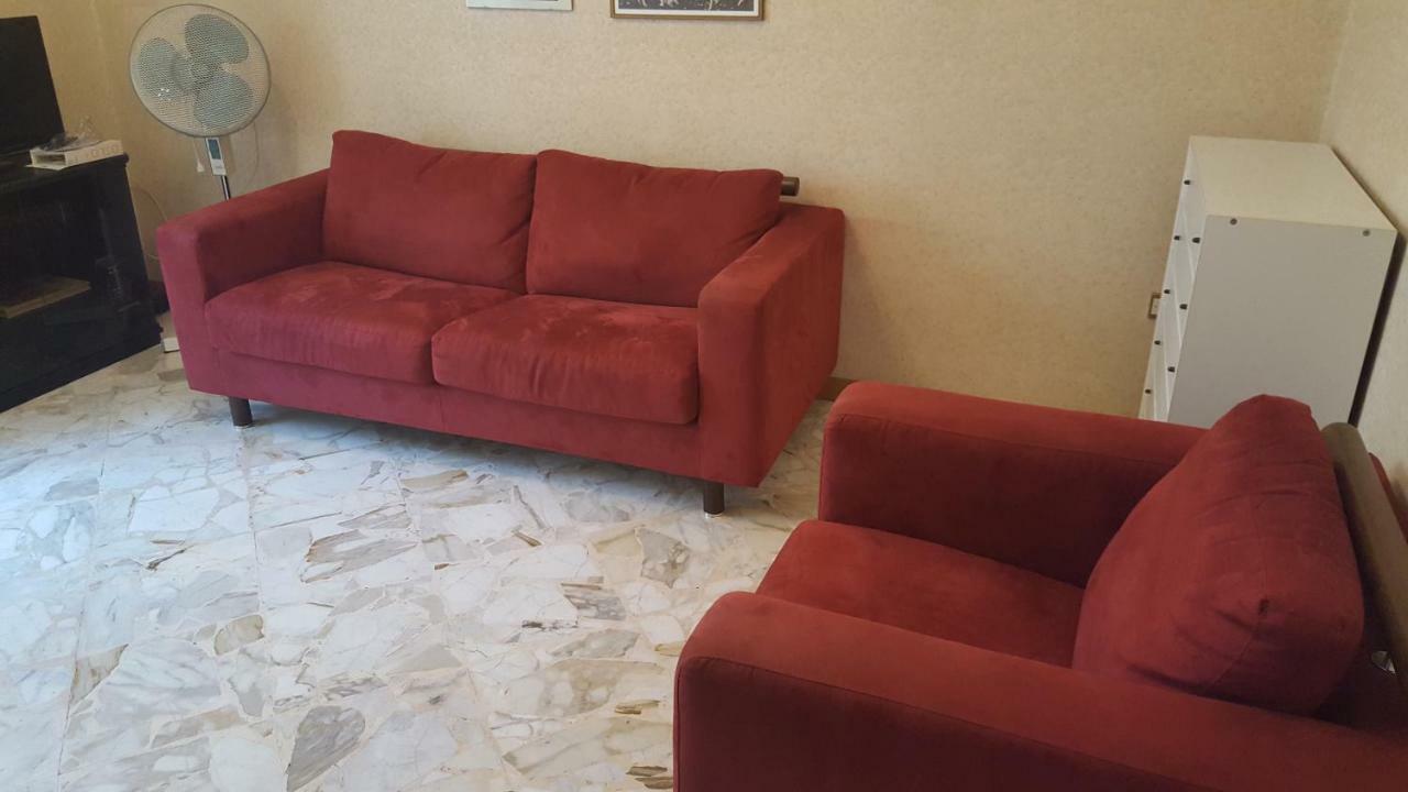 לצ'ה Casa Vacanze Puccini מראה חיצוני תמונה
